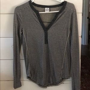 Anthropologie Akemi + Kin Top, XS